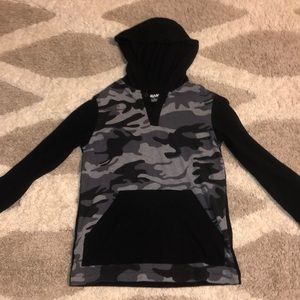 Tony Hawk Boy’s Camo Long Sleeve W/ Hood & Pocket